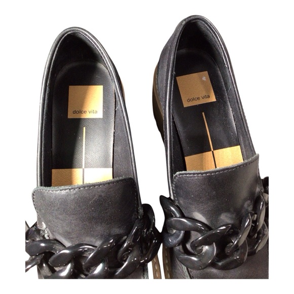 Dolce Vita Black and Tan Platform Loafers with Chain Detail size 7.5 - Picture 5 of 7